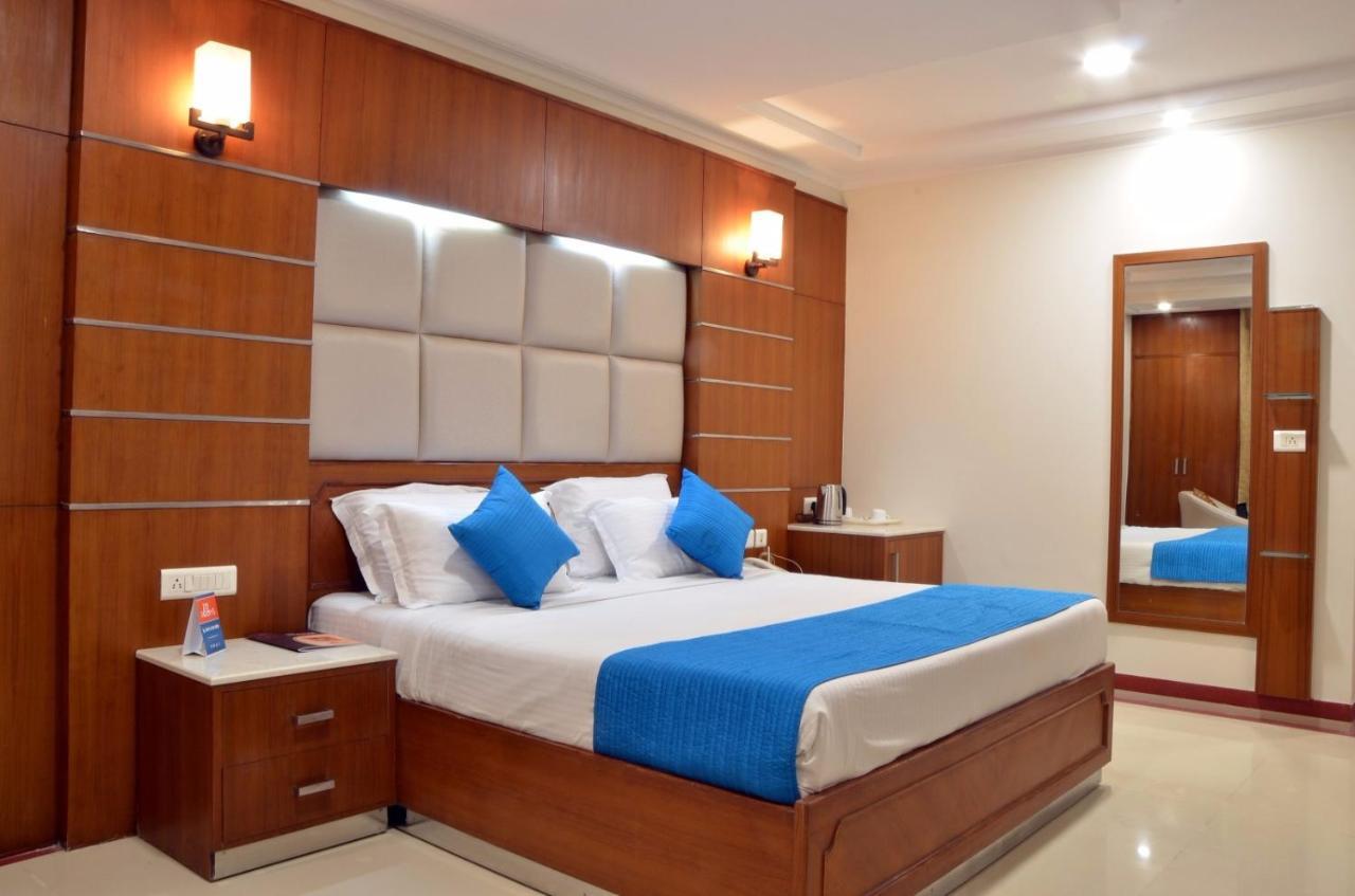 Hotel Bhoomivilas آغْرا المظهر الخارجي الصورة