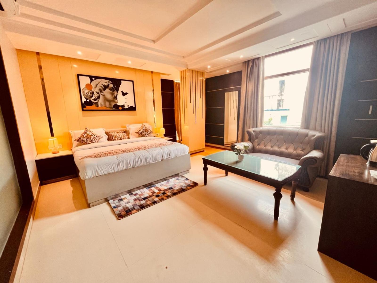 Hotel Bhoomivilas آغْرا المظهر الخارجي الصورة